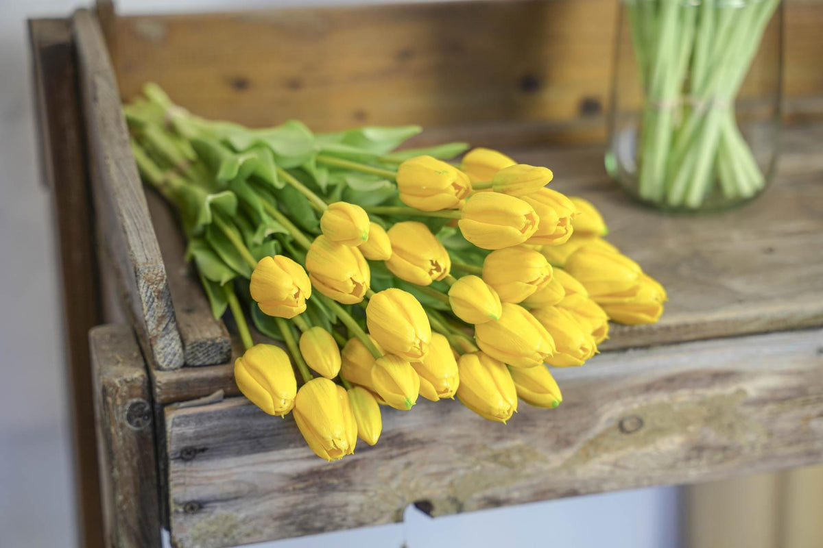 Bouquet de 10 tulipes artificielles jaunes Real Touch – 42 cm