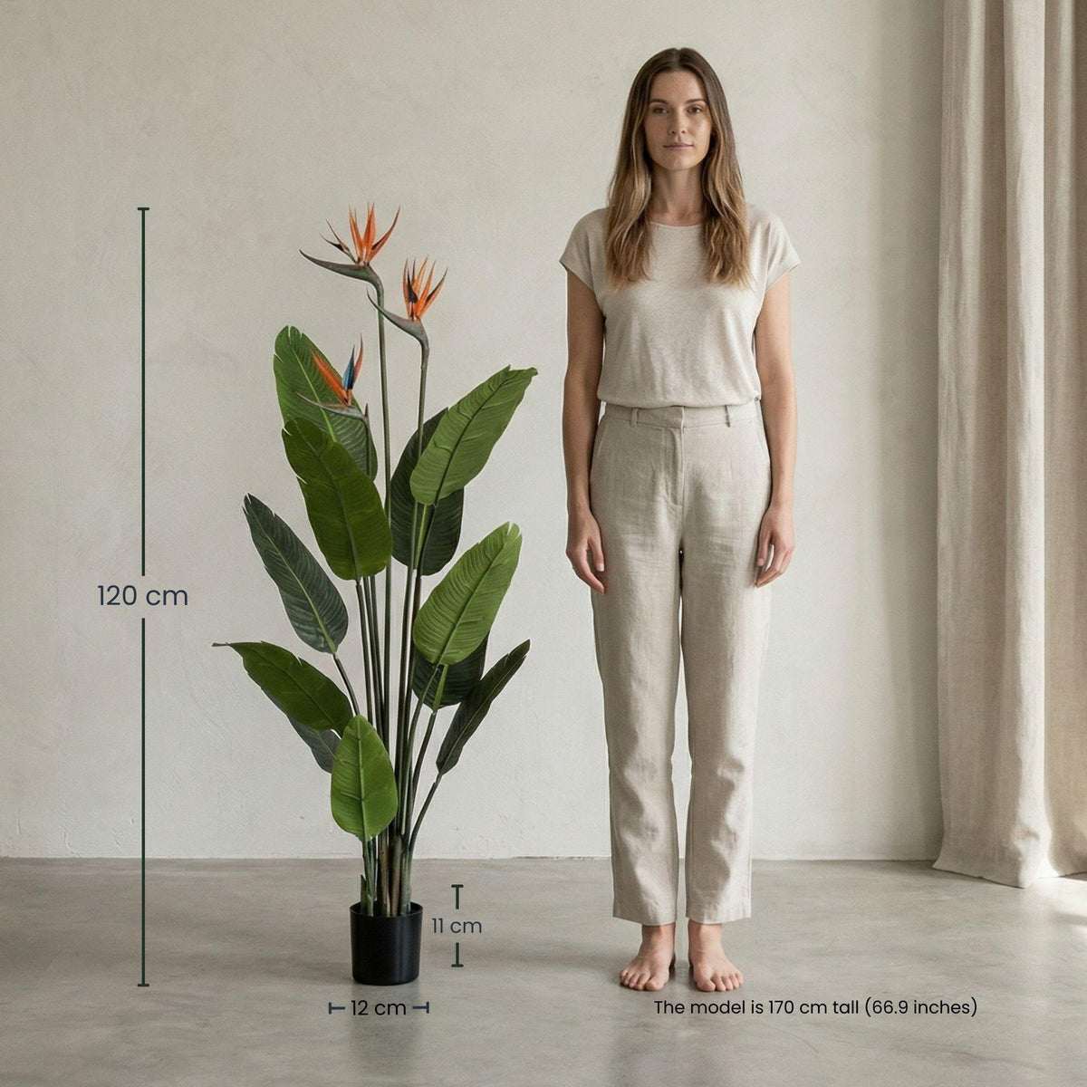 Strelitzia artificiel fleuri en pot noir – 120 cm