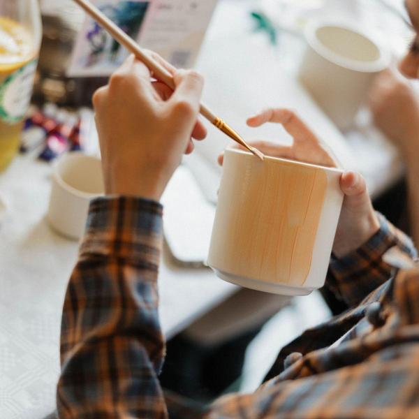 Kolibri Creatives | Verfpakket voor het schilderen van 12 bloempotten + succulenten | voor minimaal 4 personen | Ware kunstenaar